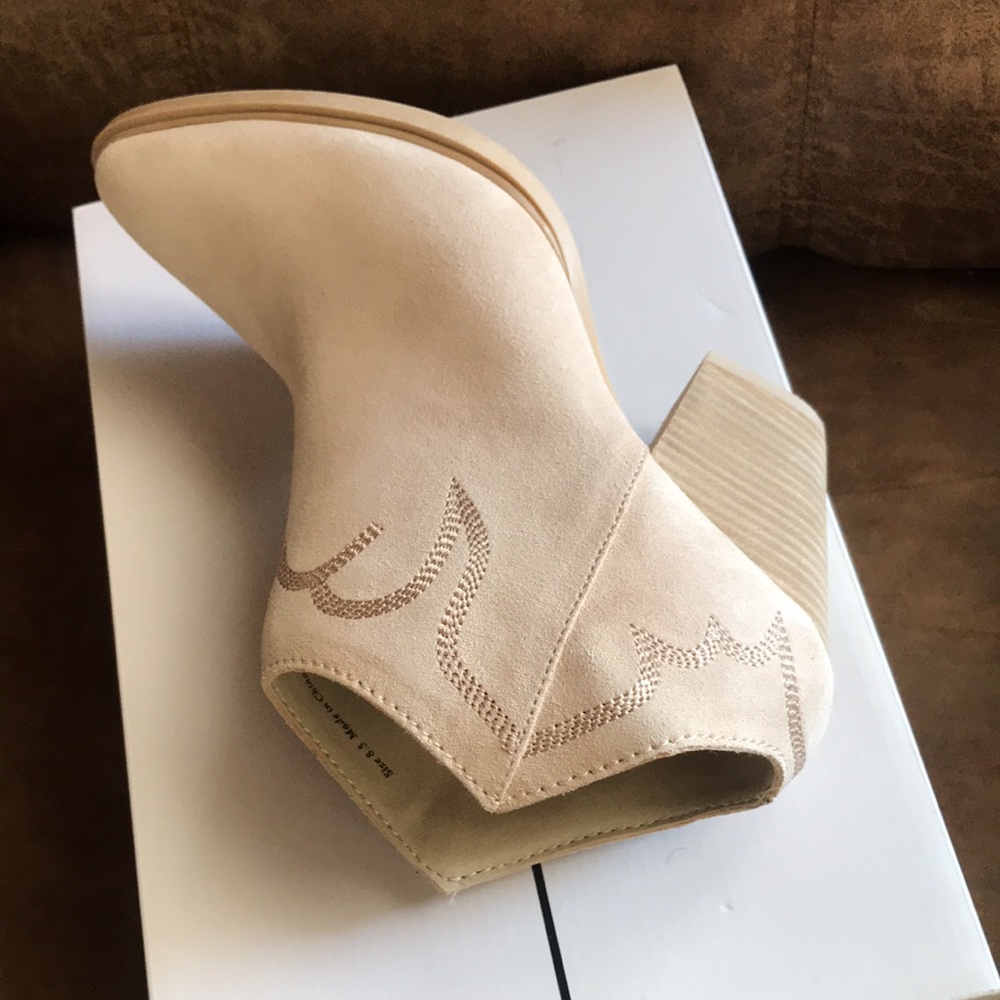 New DOLCE VITA  Suzan GENUIN SUEDE  ankle boots booties in Dune 266 382J - Picture 8 of 17
